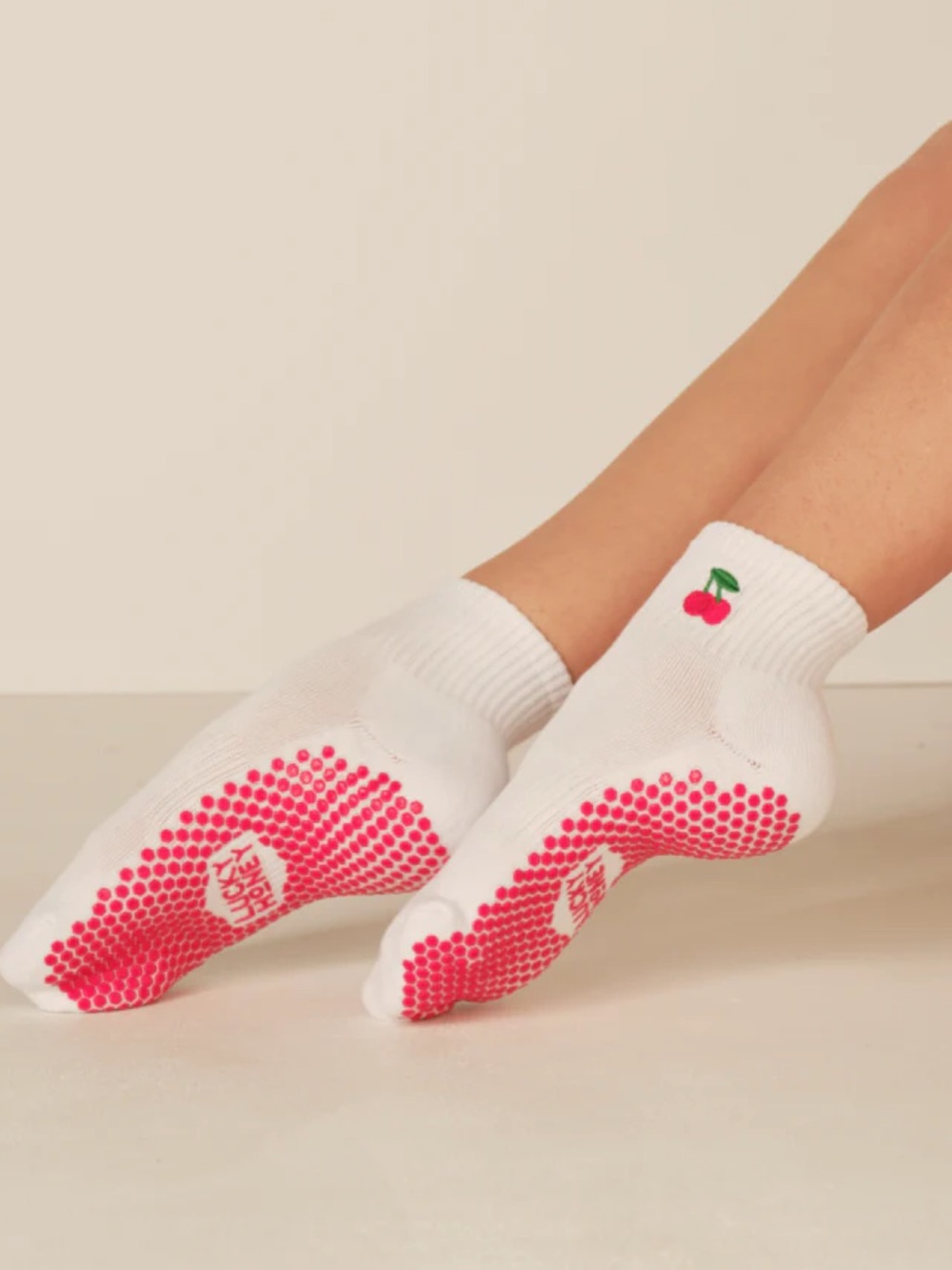 Lucky Honey Grip Socks